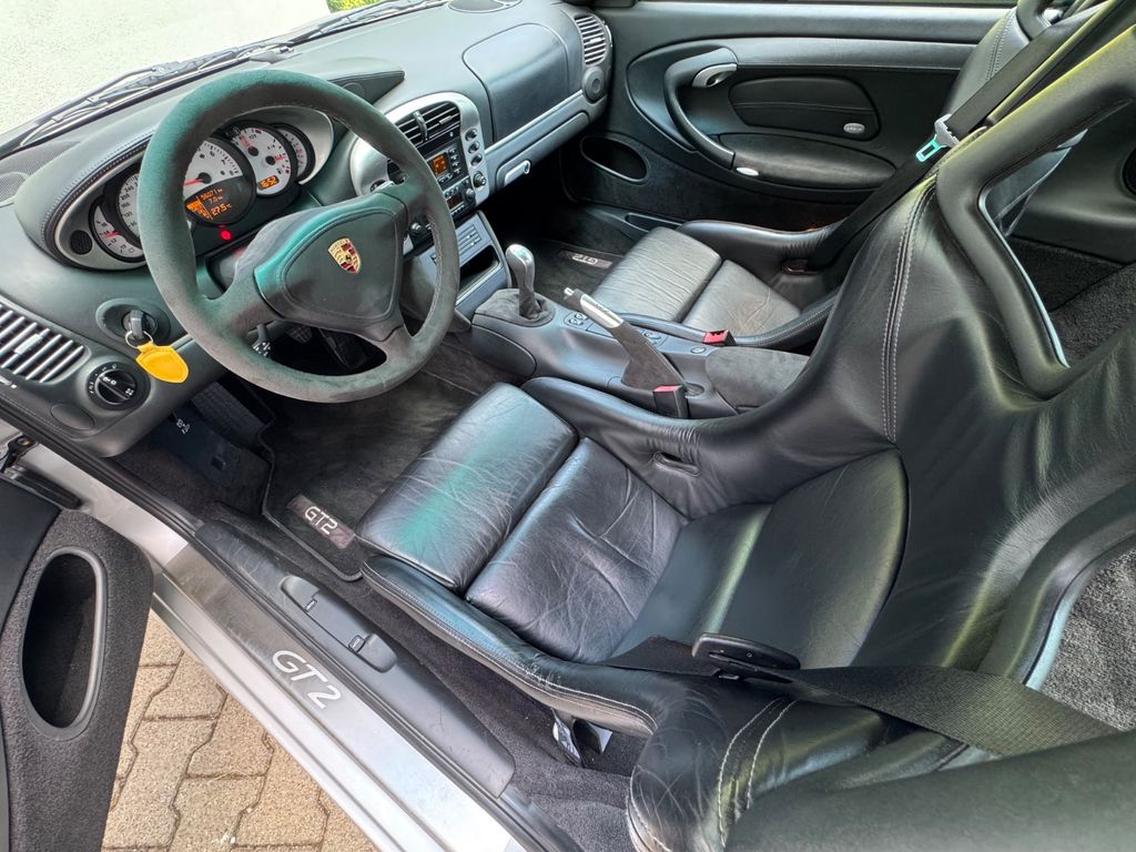 Porsche 996 GT2, Foto 8