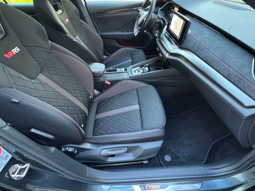 Škoda Octavia Combi RS 4x4, Foto 24