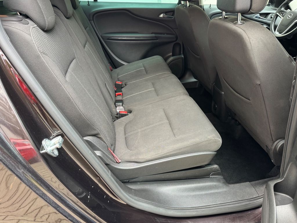 Opel Zafira Tourer Innovation 2.0 CRDI Automat. 7Sitz, Foto 18