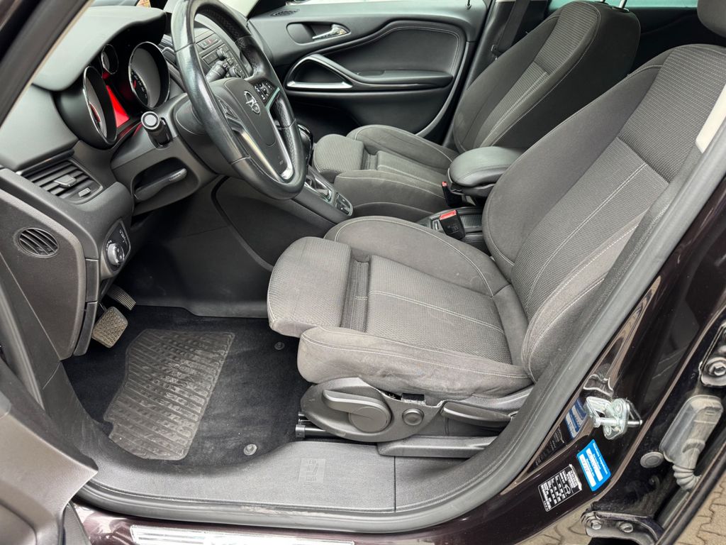 Opel Zafira Tourer Innovation 2.0 CRDI Automat. 7Sitz, Foto 13