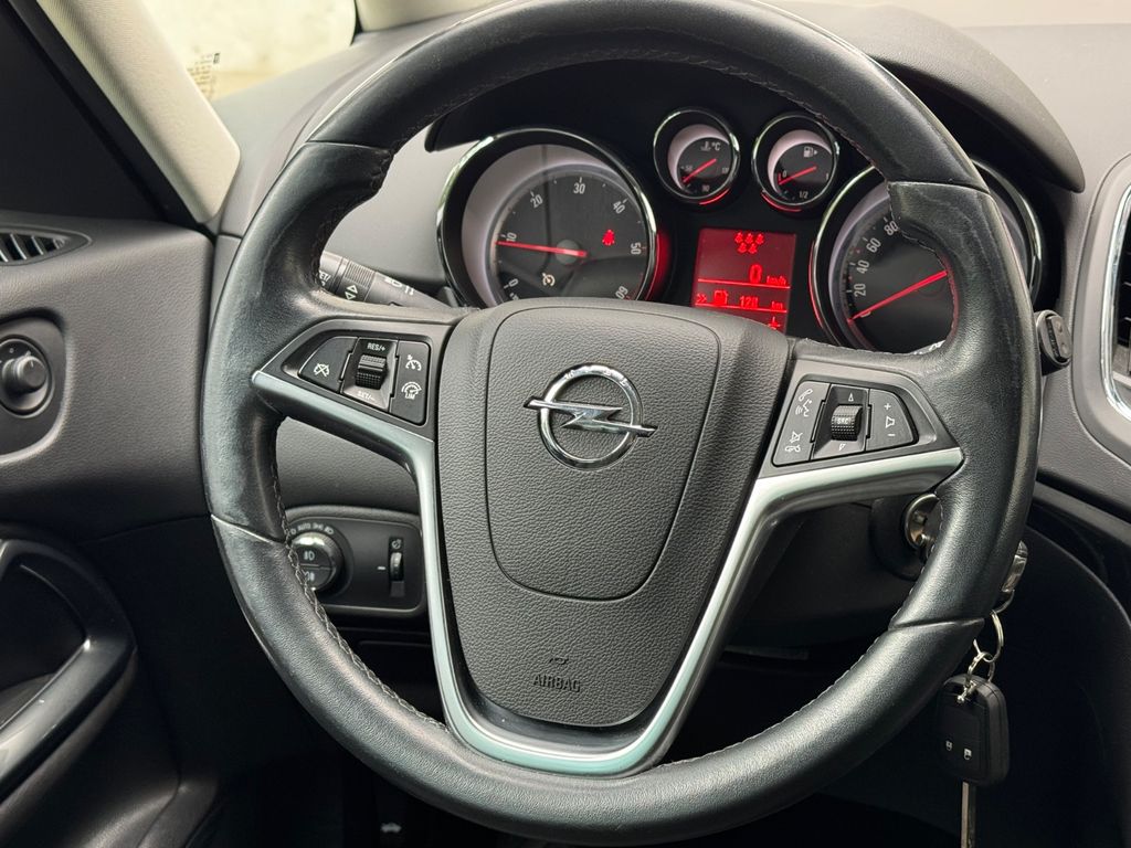 Opel Zafira Tourer Innovation 2.0 CRDI Automat. 7Sitz, Foto 11