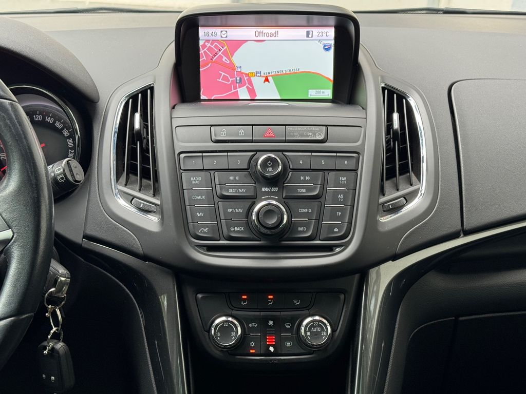 Opel Zafira Tourer Innovation 2.0 CRDI Automat. 7Sitz, Foto 9