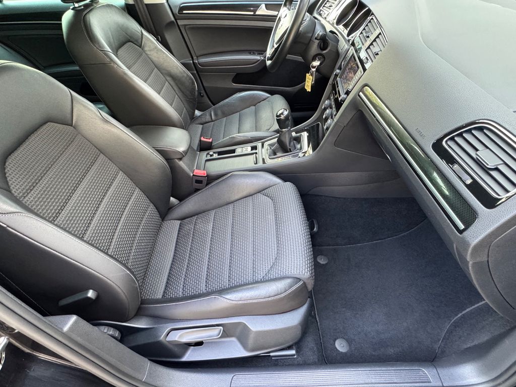 VW Golf VII Lim.Highline BMT 1.4 TSI 150PS, Foto 16