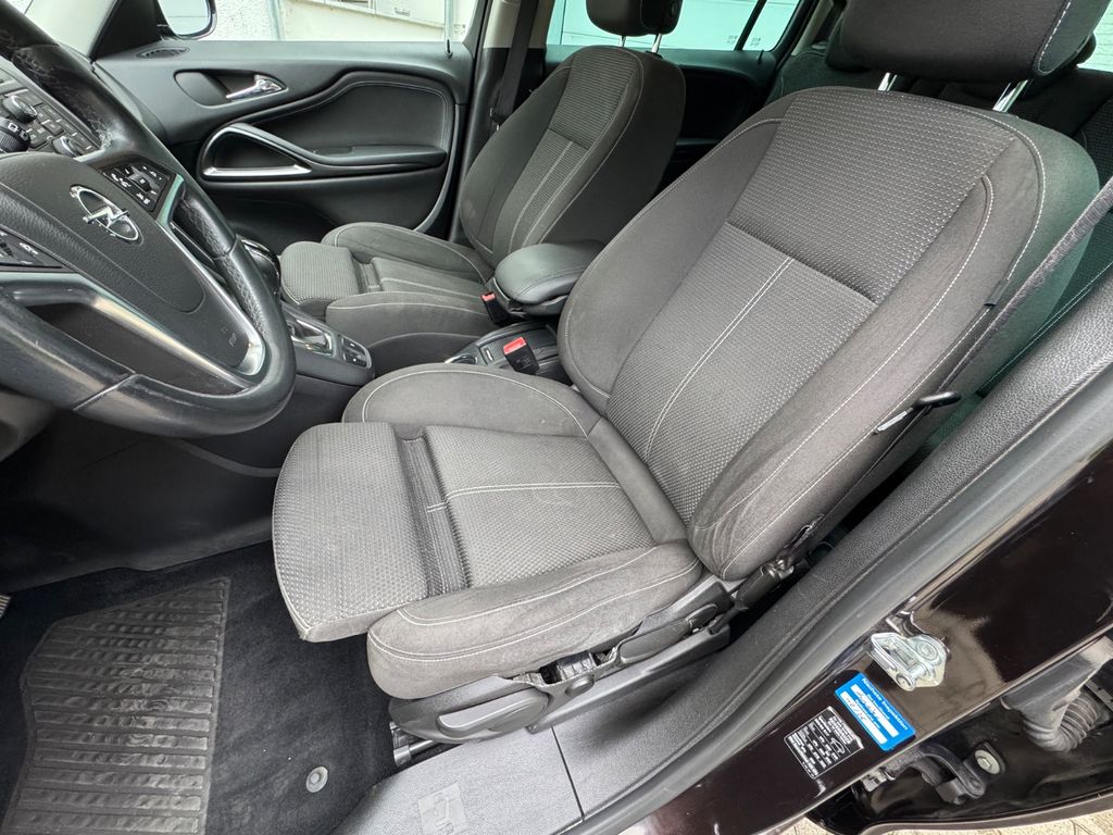 Opel Zafira Tourer Innovation 2.0 CRDI Automat. 7Sitz, Foto 14