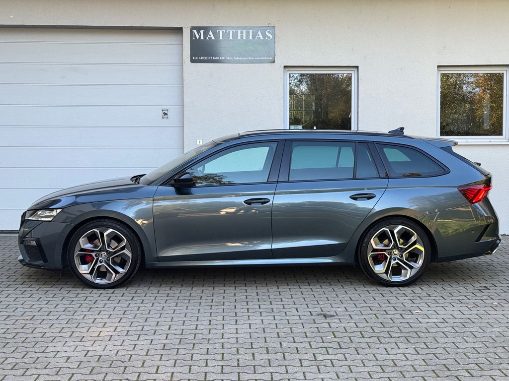 Škoda Octavia Combi RS 4x4, Foto 3