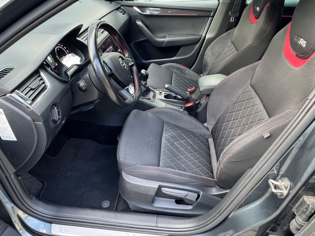Škoda Octavia Combi RS 2.0 TSI 230PS, Foto 12