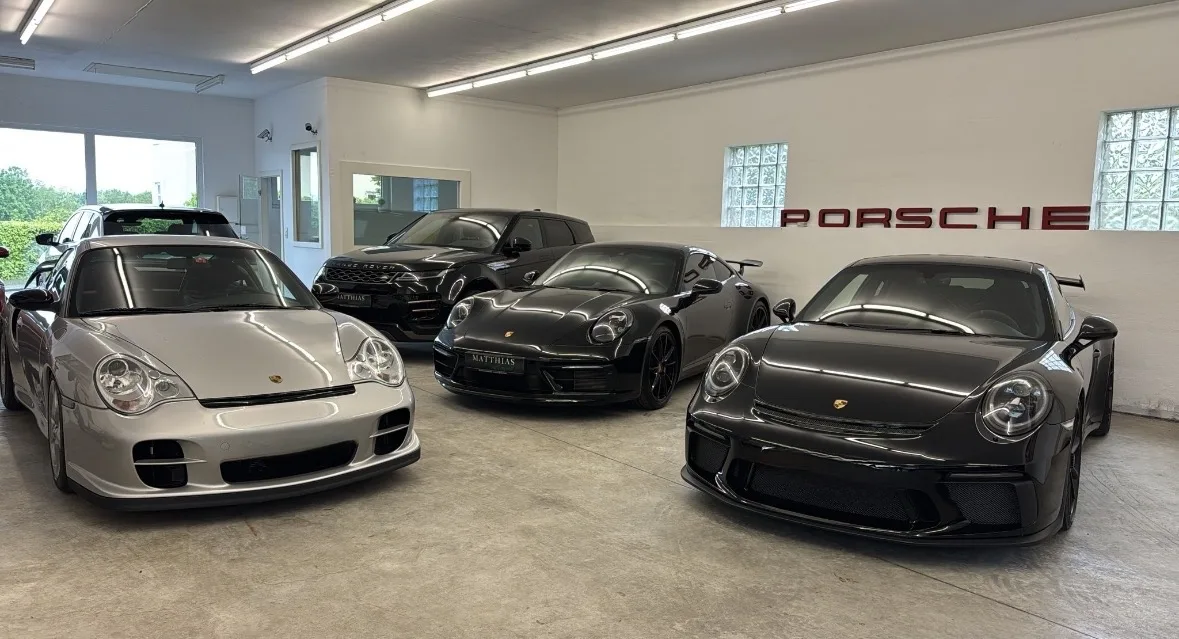 Porsche 911 in der Halle von Matthias Automobil